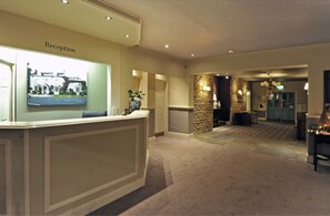 Lobby - The Royal George Birdlip by Greene King Inns (Gloucester)