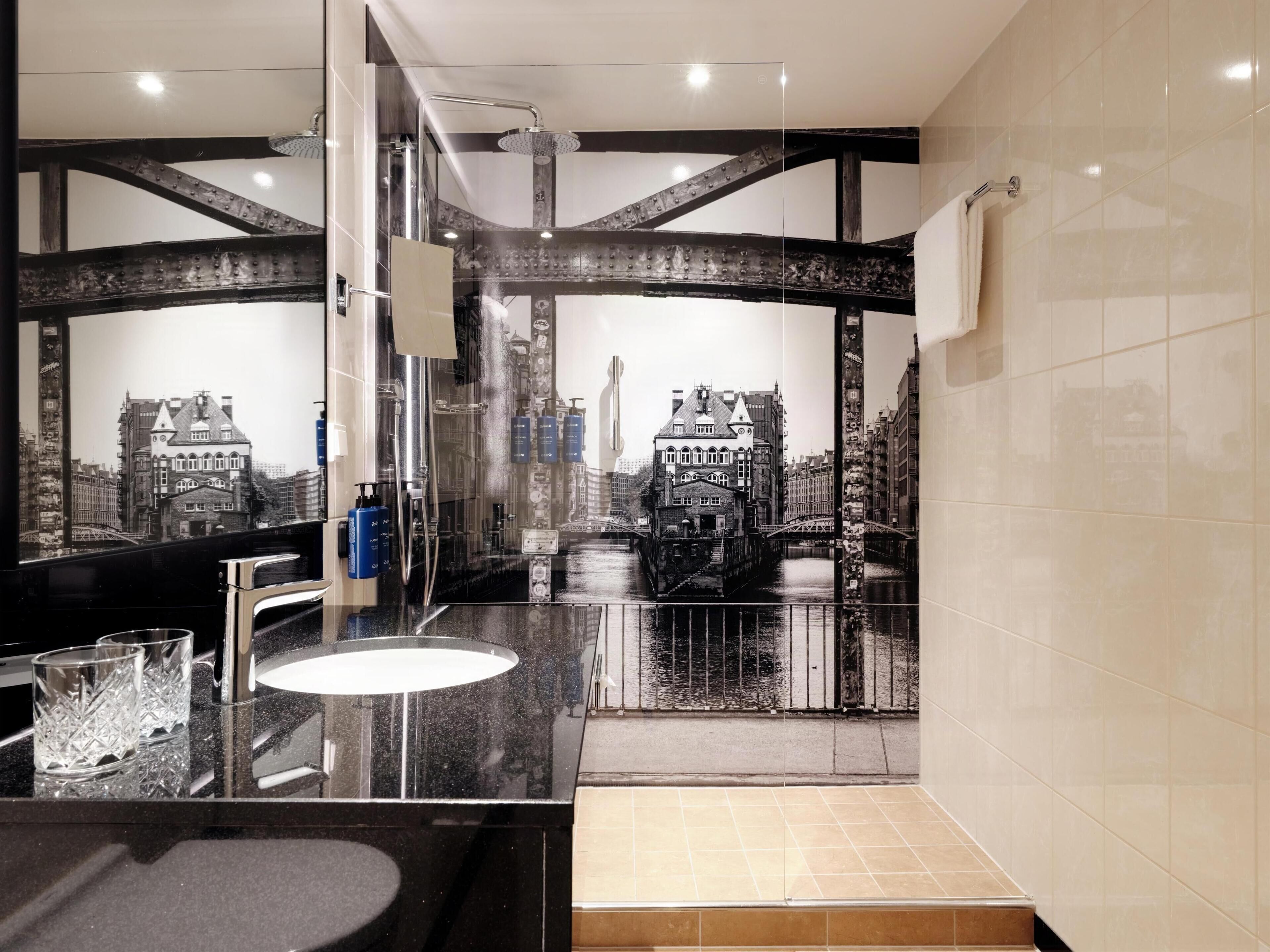 Photo - Radisson Blu Hotel, Hamburg Airport
