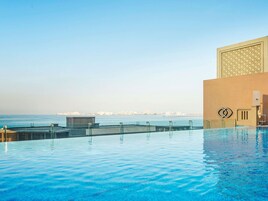 Outdoor pool, pool umbrellas