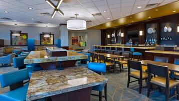 Breakfast and dinner served, American cuisine