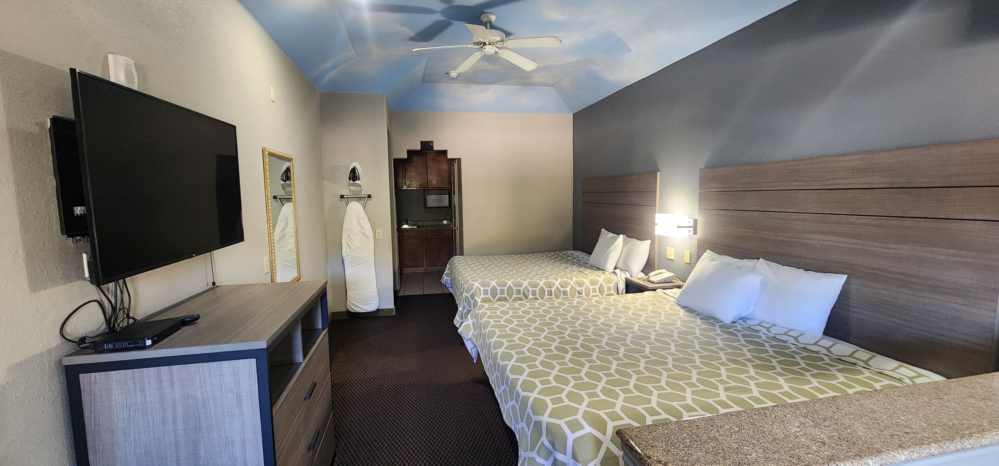 Desk, iron/ironing board, free WiFi, bed sheets