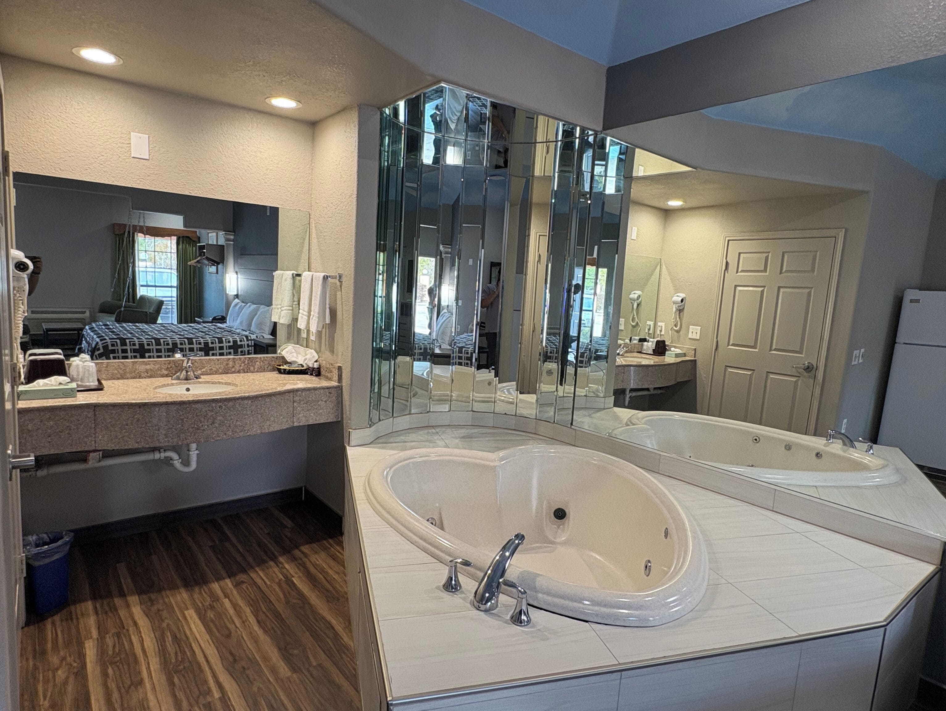 Foto - Regency Inn & Suites By Capital O Houston IAH Airport