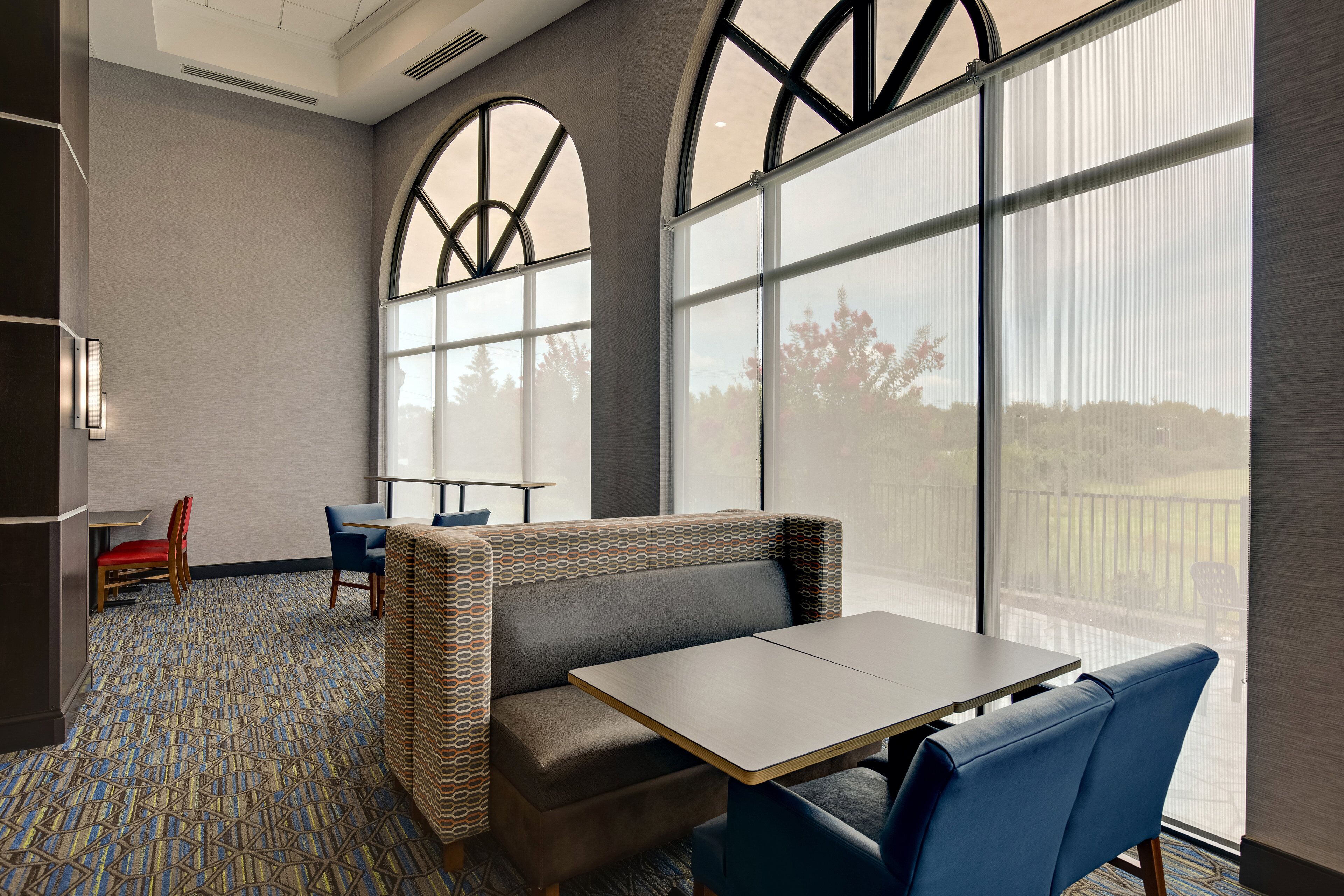 Free buffet breakfast