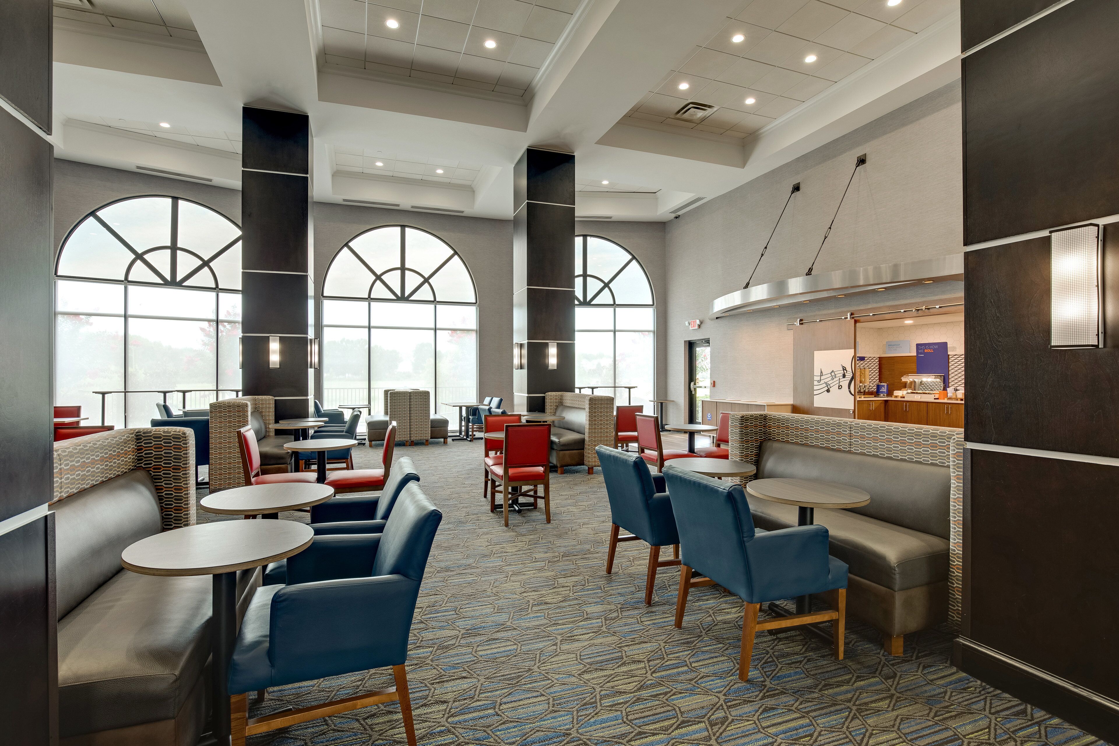 Photo - Holiday Inn Express Nashville-Opryland by IHG