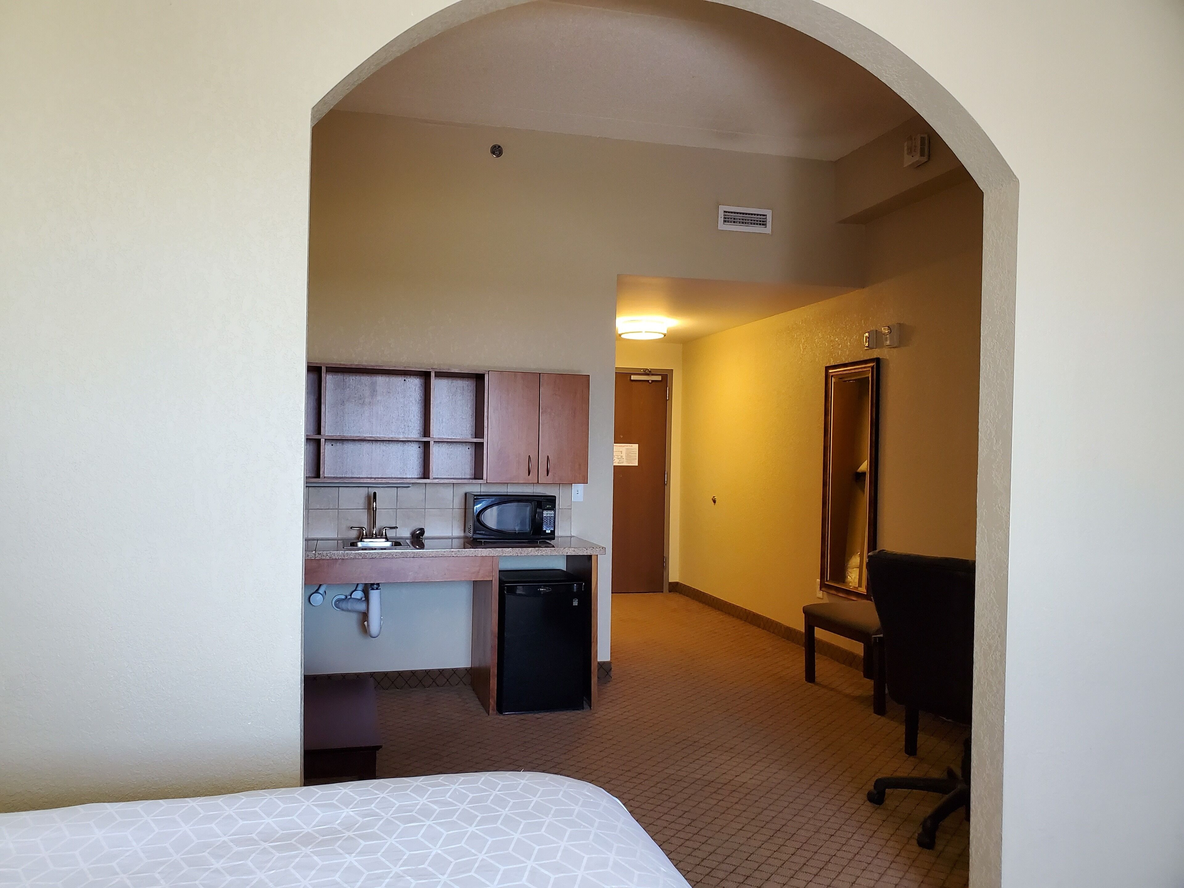 In-room safe, desk, laptop workspace, blackout drapes