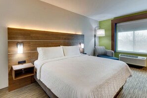 In-room safe, desk, laptop workspace, blackout curtains