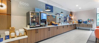Holiday Inn Express & Suites Clemson by IHG