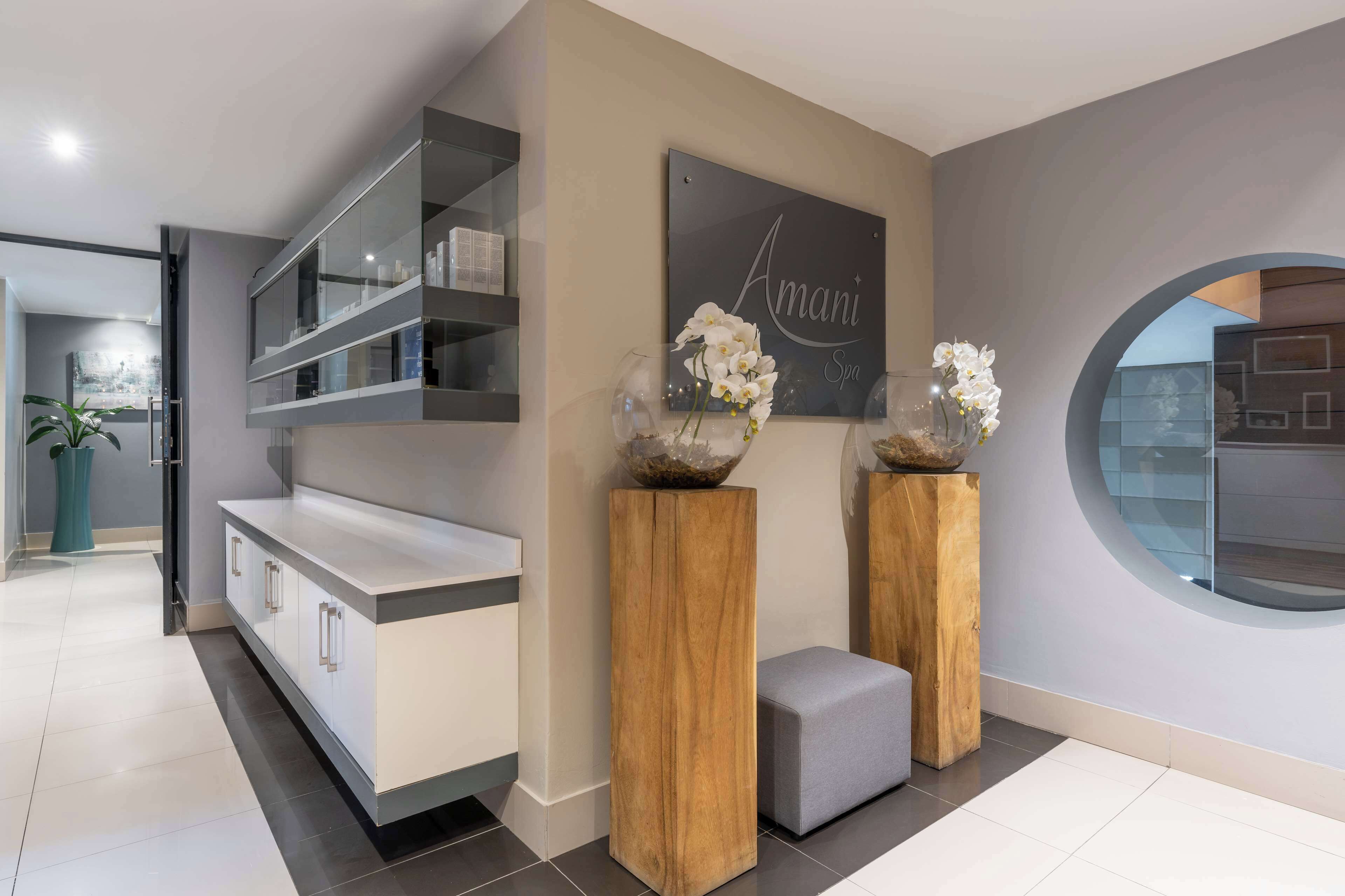 couples treatment room(s), steam room, body treatments, hydrotherapy