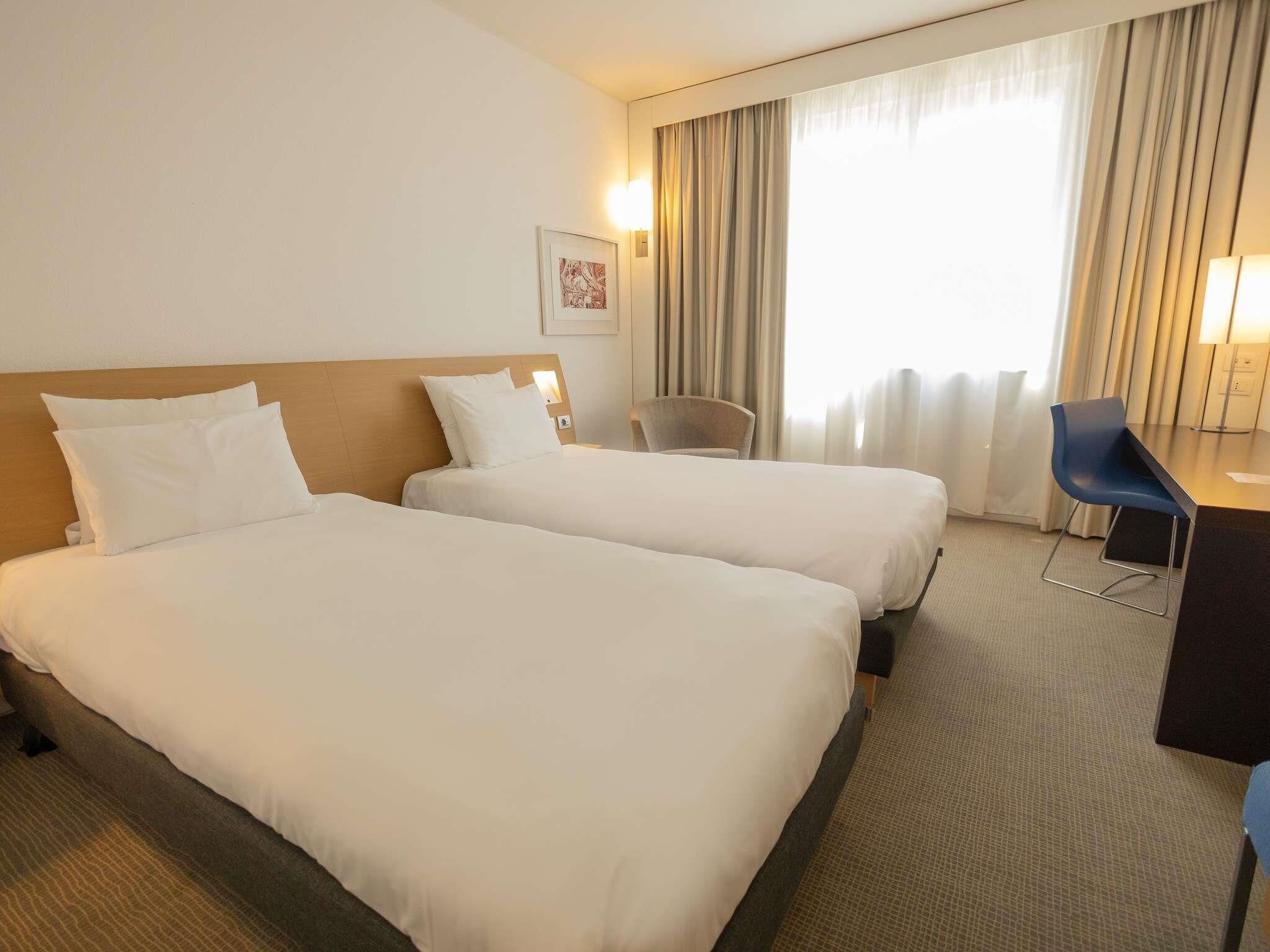 Superior tvåbäddsrum - 2 enkelsängar | Sängtillbehör av högsta kvalitet och minibar