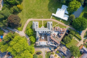 Exterior - Hitchin Priory (Hitchin)