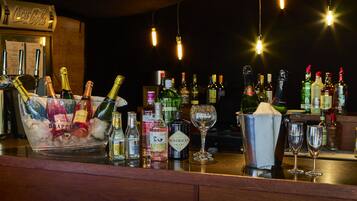 Bar (en la propiedad)