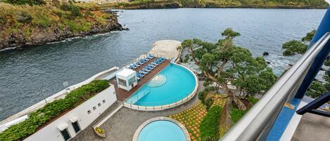 Ropa de cama hipoalergénica y minibar