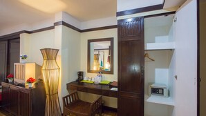 Superior King Room with Sea View | Romfasilitet