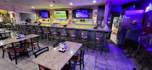 Restaurant - American Inn Cleburne (Cleburne)