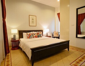 Luxe beddengoed, een kluis op de kamer, een bureau, gratis wifi