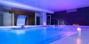 3 outdoor pools, sun loungers - Hotel Manantial- Balneari Caldes de Boi (La Vall de Boi)
