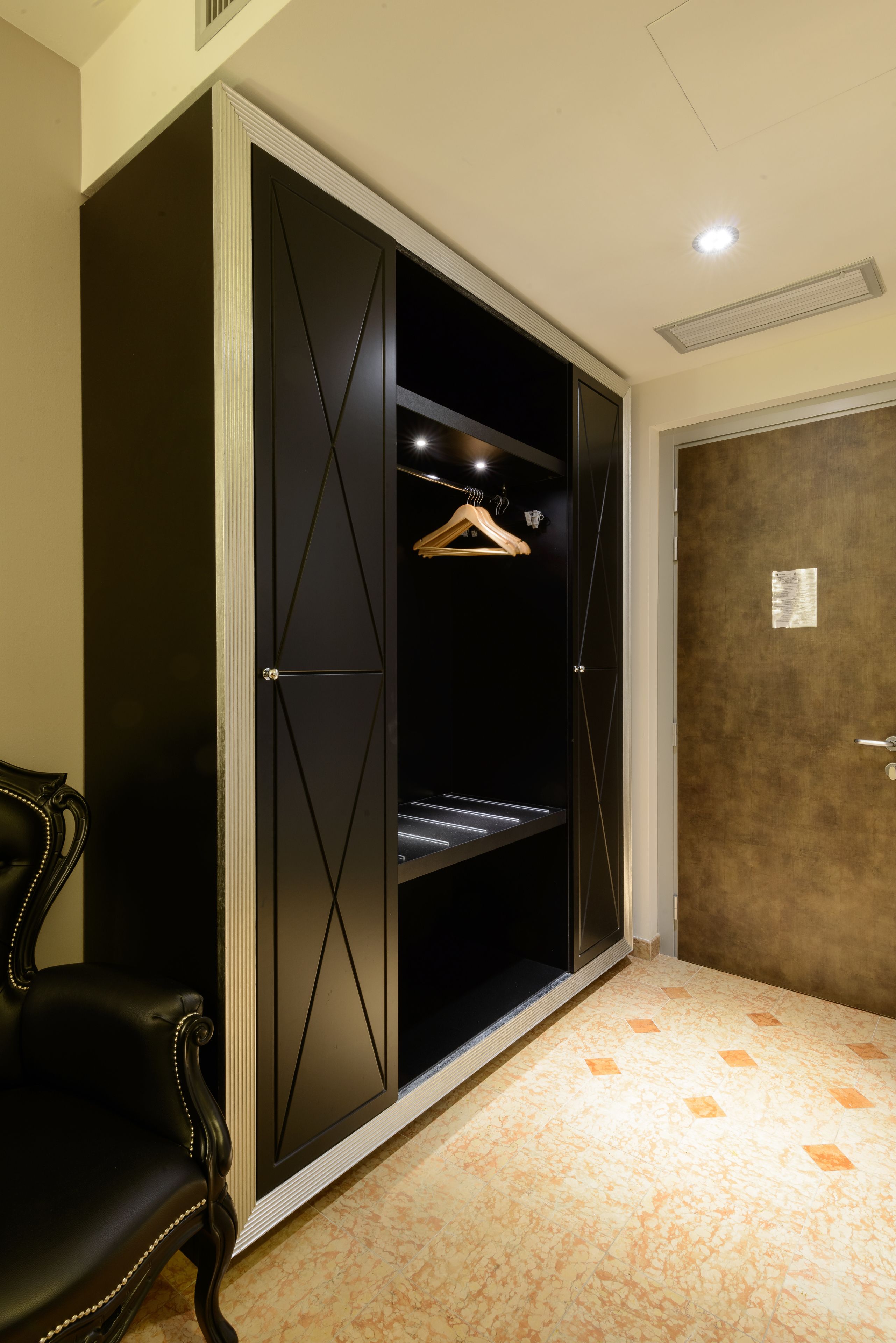 superior double room | room amenity