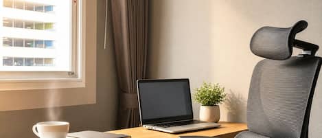 LCD TV