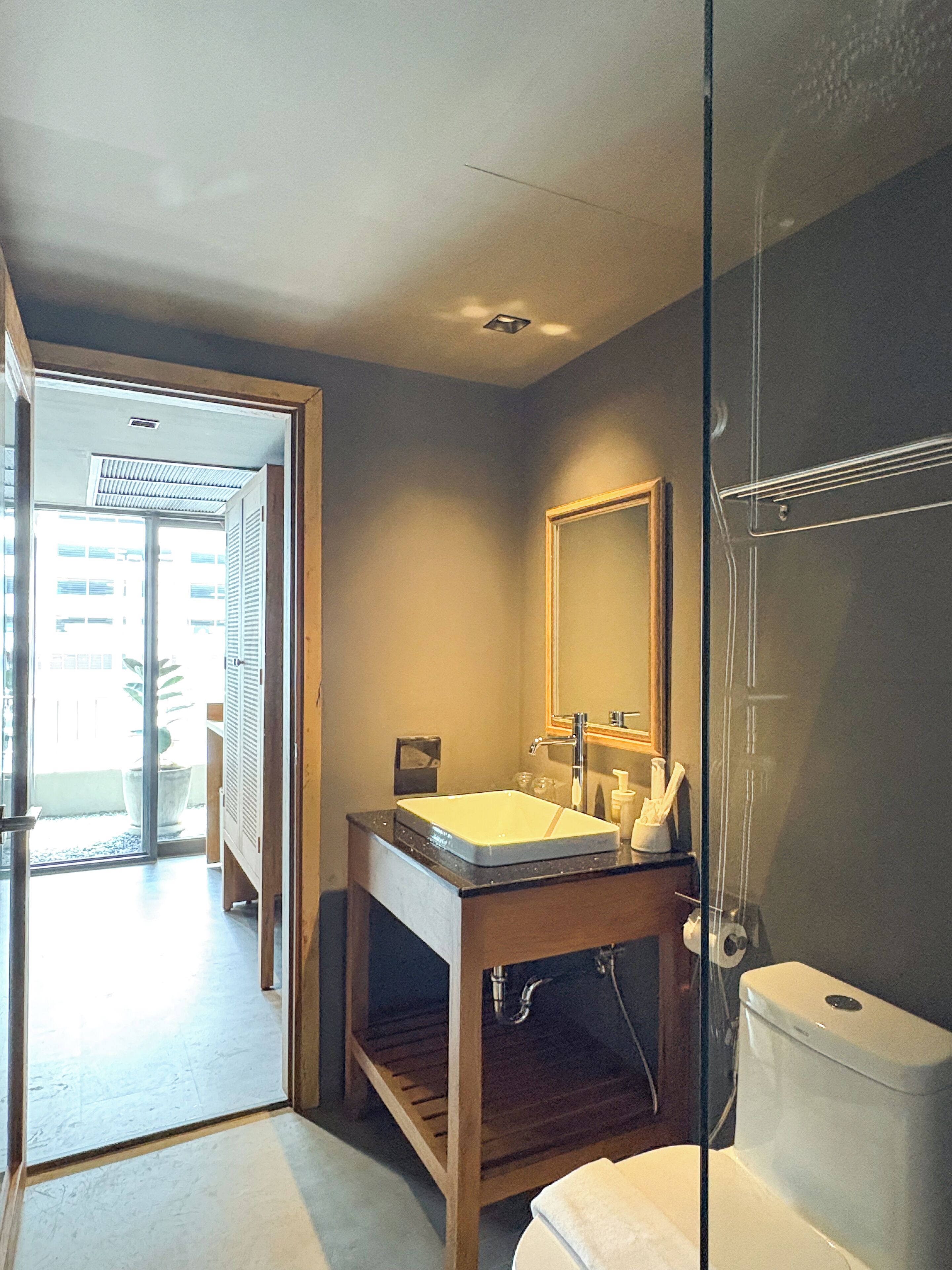 Premier Corner | Bathroom