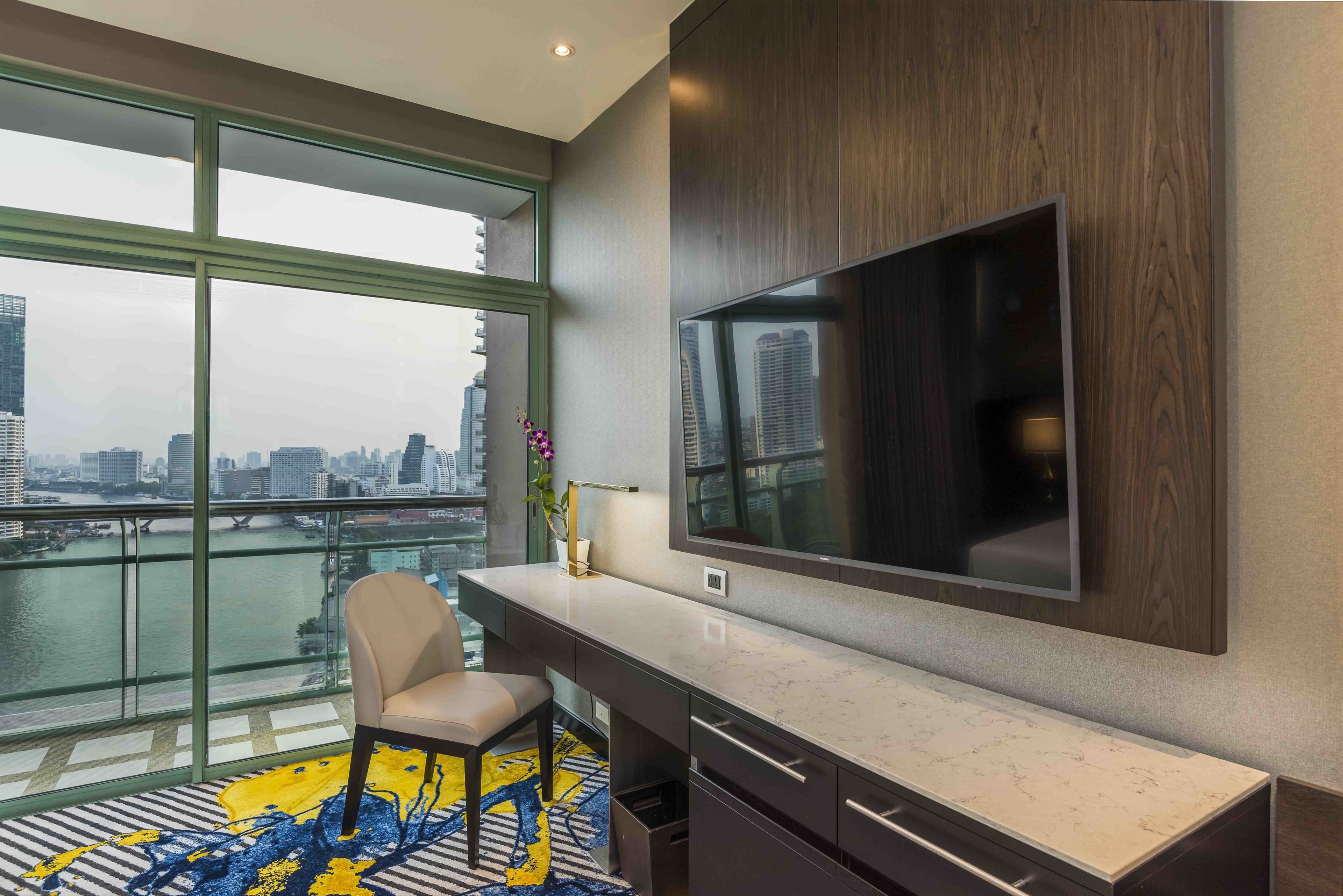 grand room skyline river view | view from room