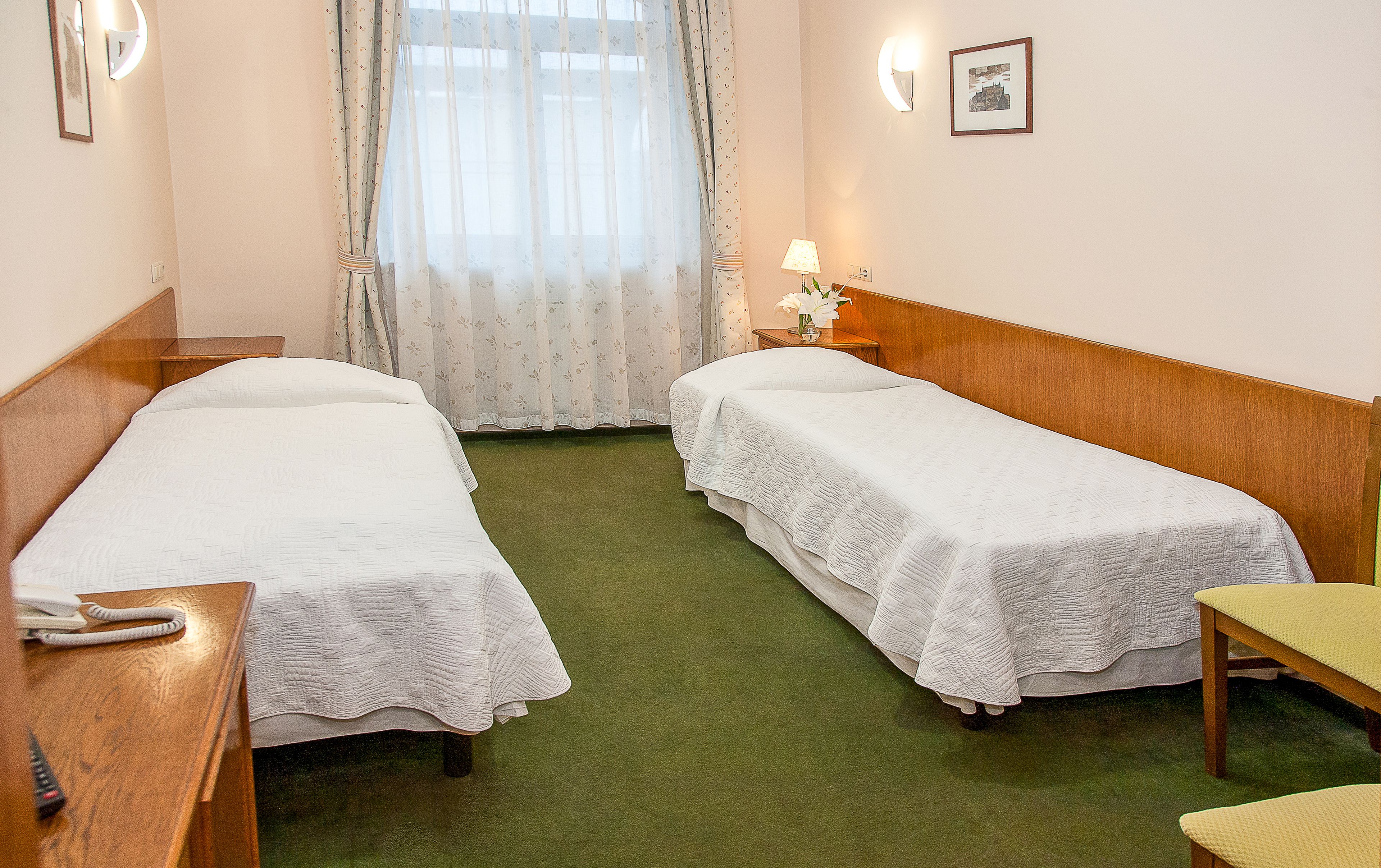 standard double or twin room | in-room safe, free wifi, bed sheets