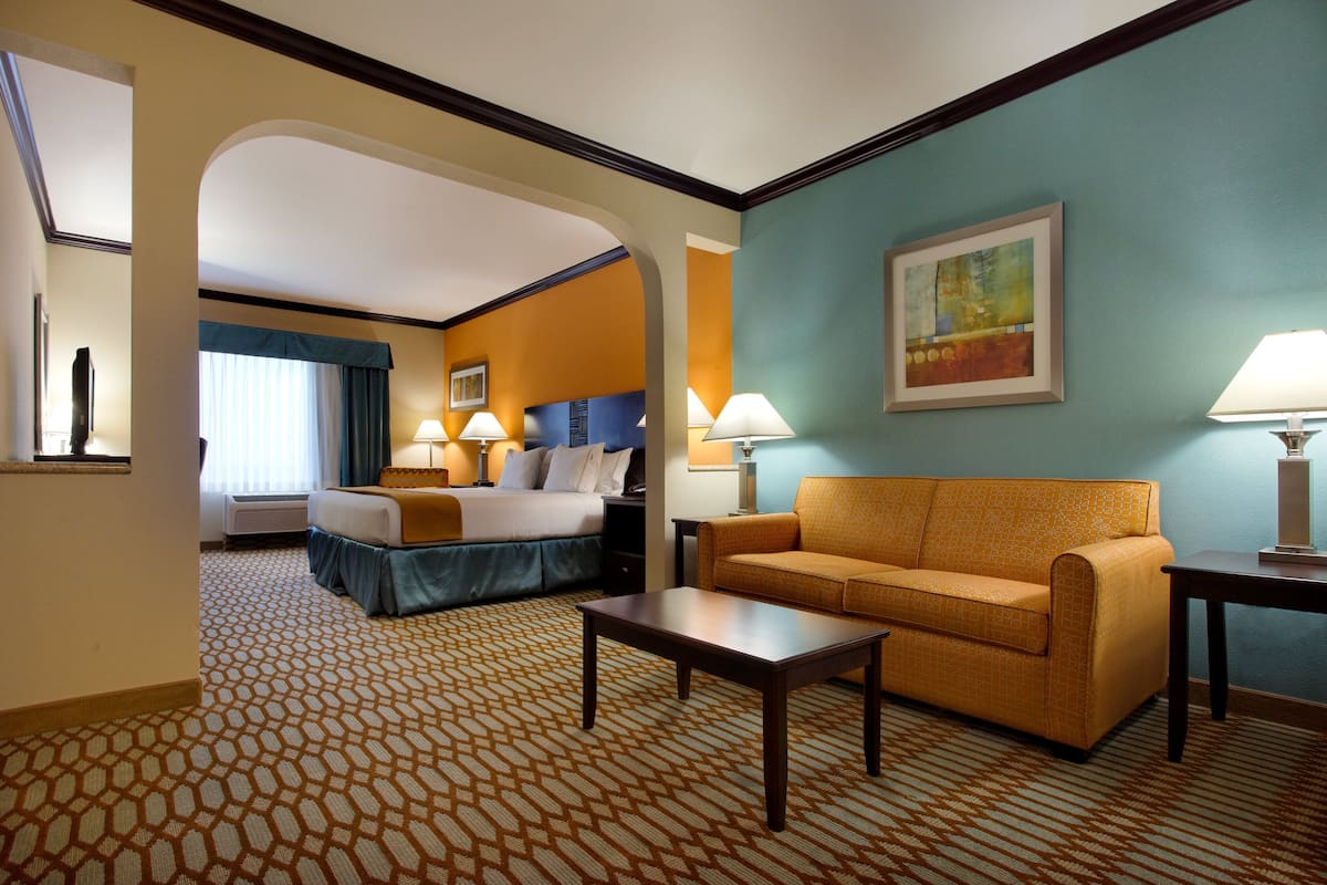 In-room safe, desk, laptop workspace, iron/ironing board