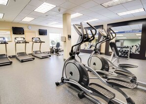 Fitness facility - Hampton Inn & Suites Pinedale (Pinedale)