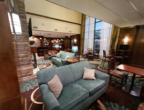 Free daily buffet breakfast  - Staybridge Suites Corpus Christi by IHG (Corpus Christi)