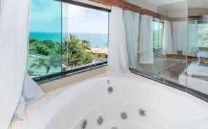 Master Room | Private spa tub - Hotel Pousada Brava Club (Búzios)