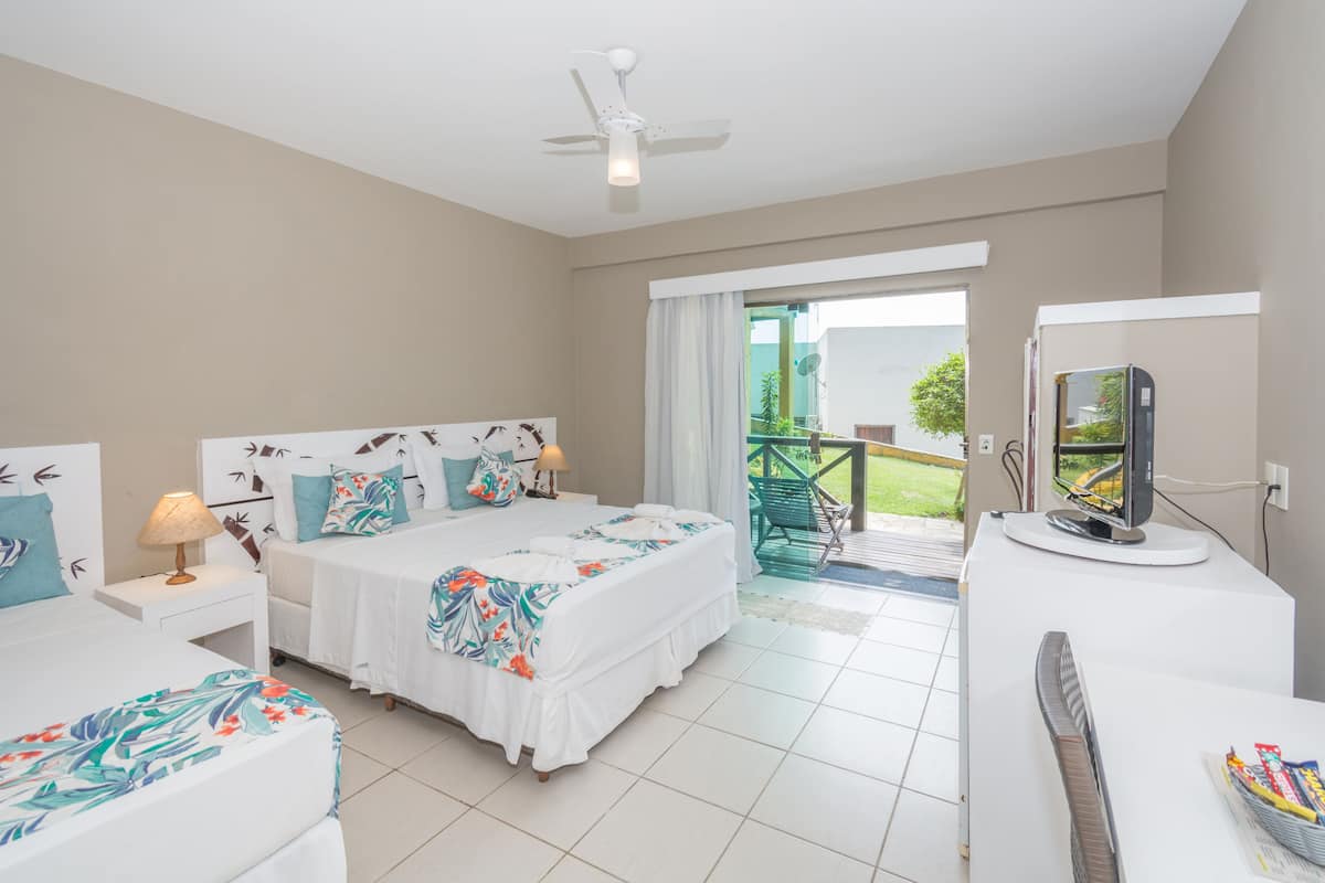 Standard Room | Minibar, in-room safe, blackout curtains, free cots/infant beds