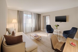 Colchones Select Comfort, minibar y caja de seguridad en la habitación 