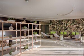 Lobby - NH Nice (Nice)