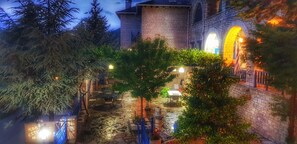 Se sirven desayunos, comidas y cenas