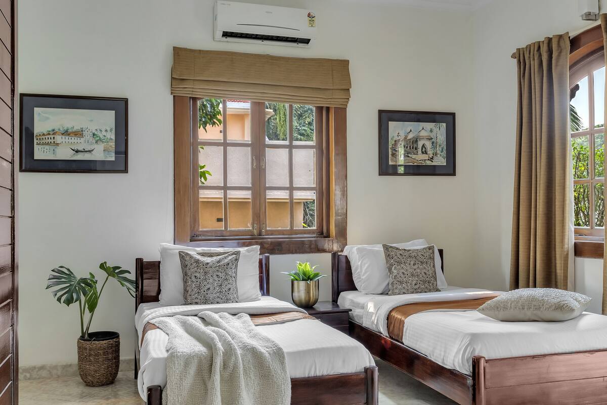 3 bed room royal villa | in-room safe, iron/ironing board, free wifi, bed sheets
