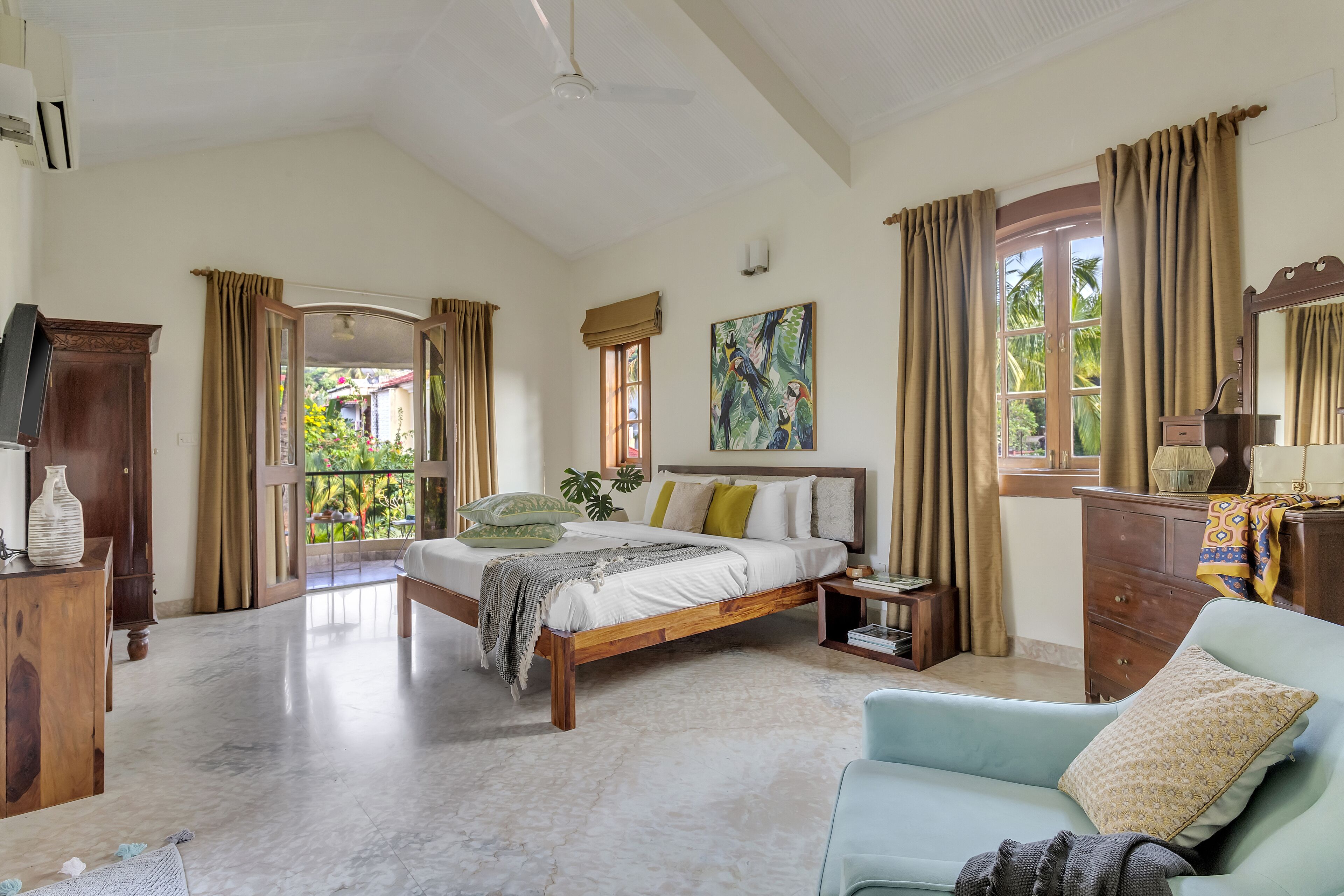 3 bed room royal villa | in-room safe, iron/ironing board, free wifi, bed sheets