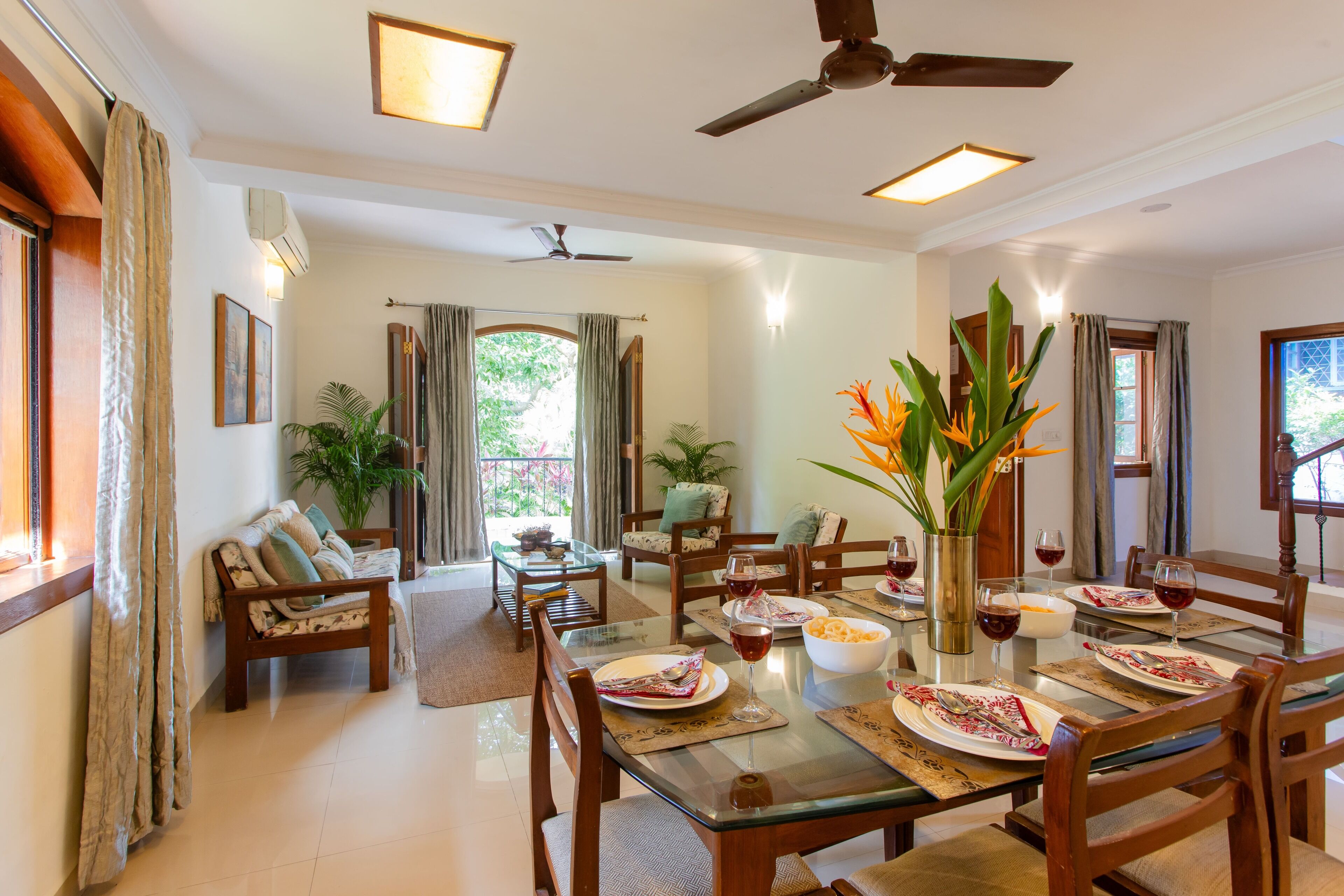 3 bedroom premium villa | dining room