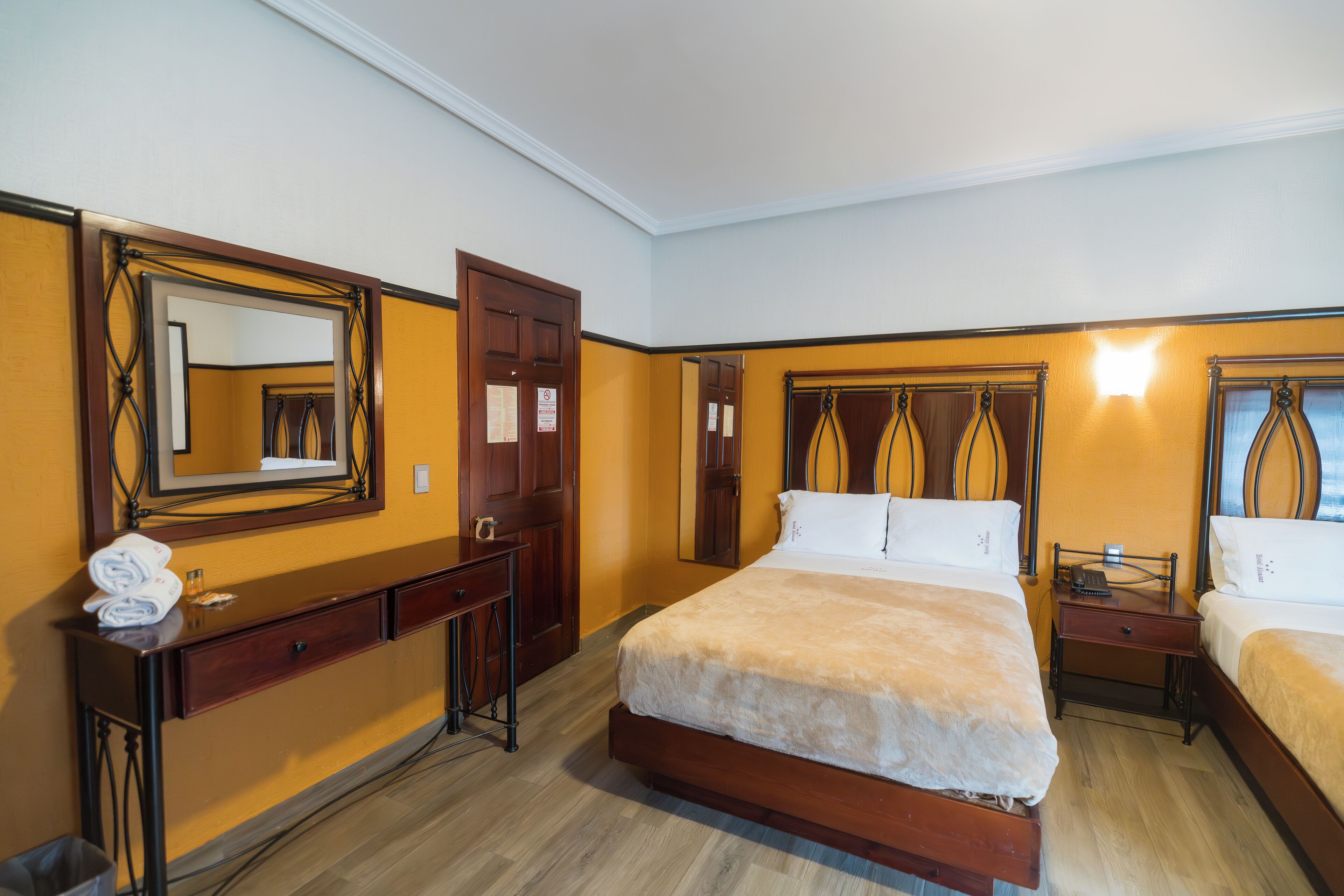 Superior Double Room | In-room safe, desk, soundproofing, free WiFi