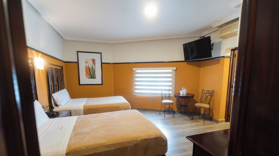 Hotel Alcazar