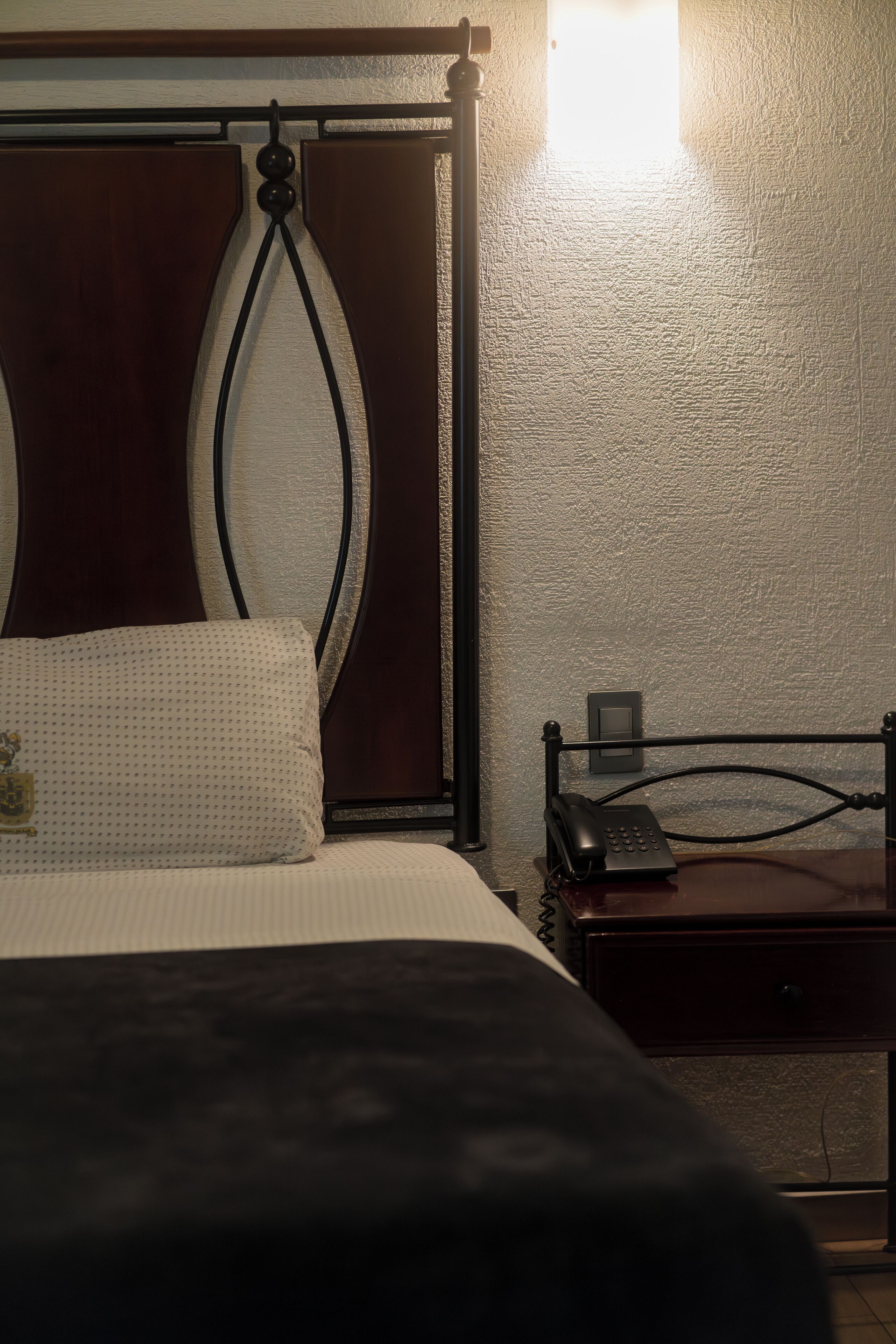 Superior Room, 1 Double Bed | In-room safe, desk, soundproofing, free WiFi