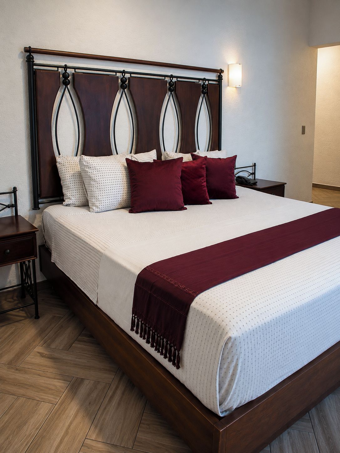 In-room safe, desk, soundproofing, free WiFi