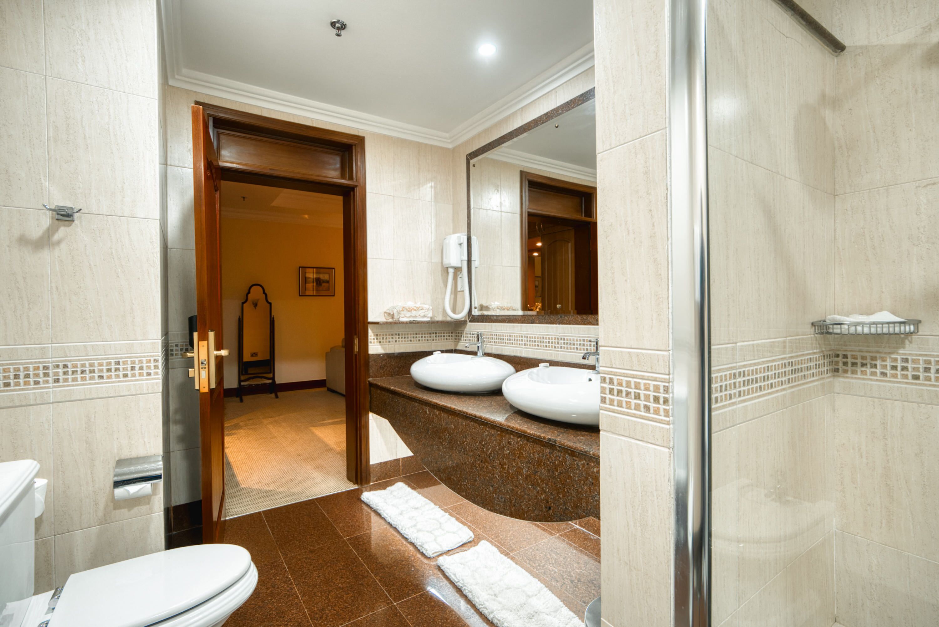 presidential suite, 1 king bed | bathroom | free toiletries, hair dryer, bathrobes, slippers