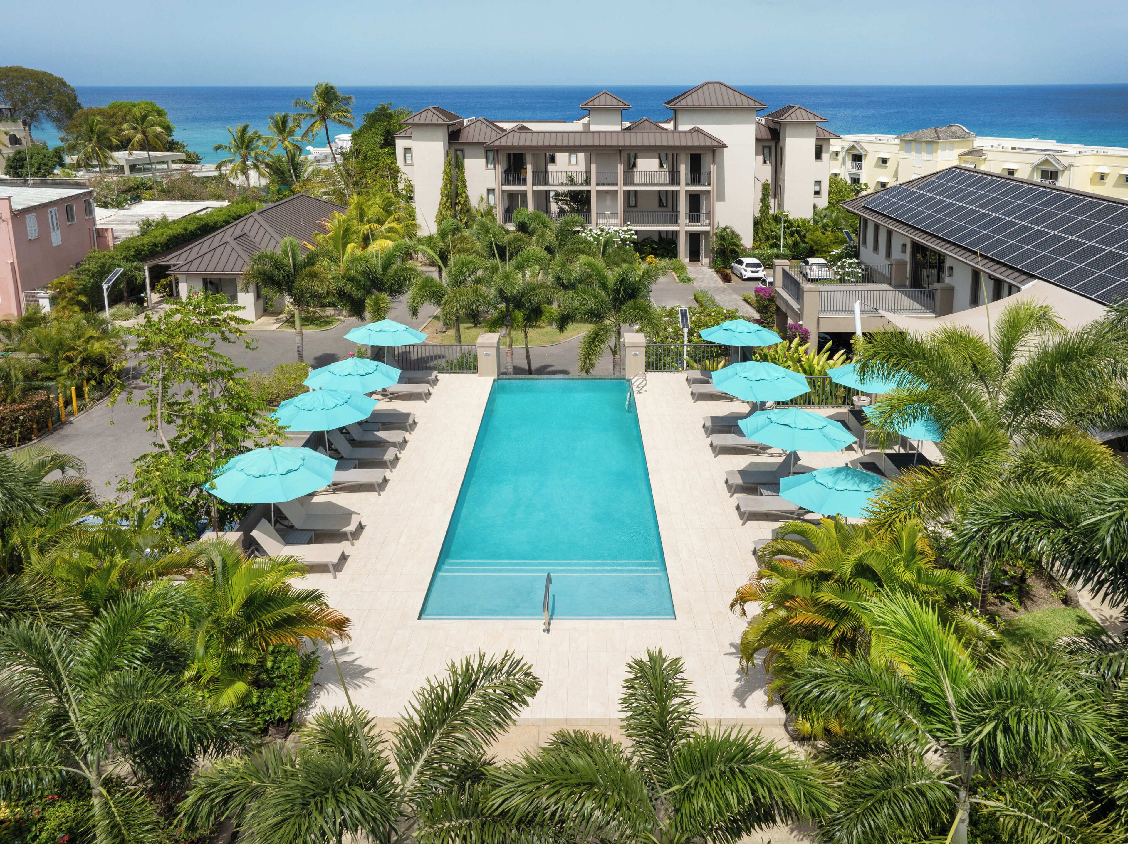 Infinity pool