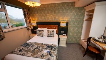 Comfort-Doppelzimmer | Bügeleisen/Bügelbrett, kostenloses WLAN, Bettwäsche