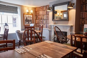 Breakfast, lunch, dinner served; local cuisine  - Swan Hotel Thaxted by Greene King Inns (Dunmow)
