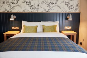 Habitación estándar, 1 habitación | Escritorio, tabla de planchar con plancha, cunas gratuitas