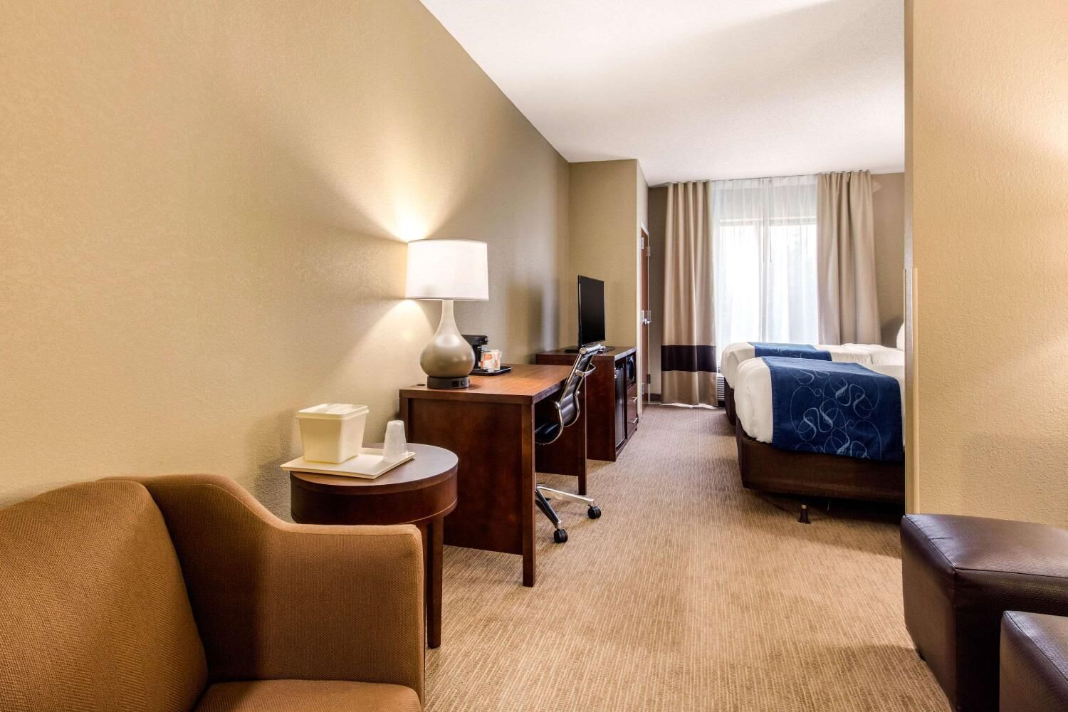 desk, iron/ironing board, free wifi, bed sheets