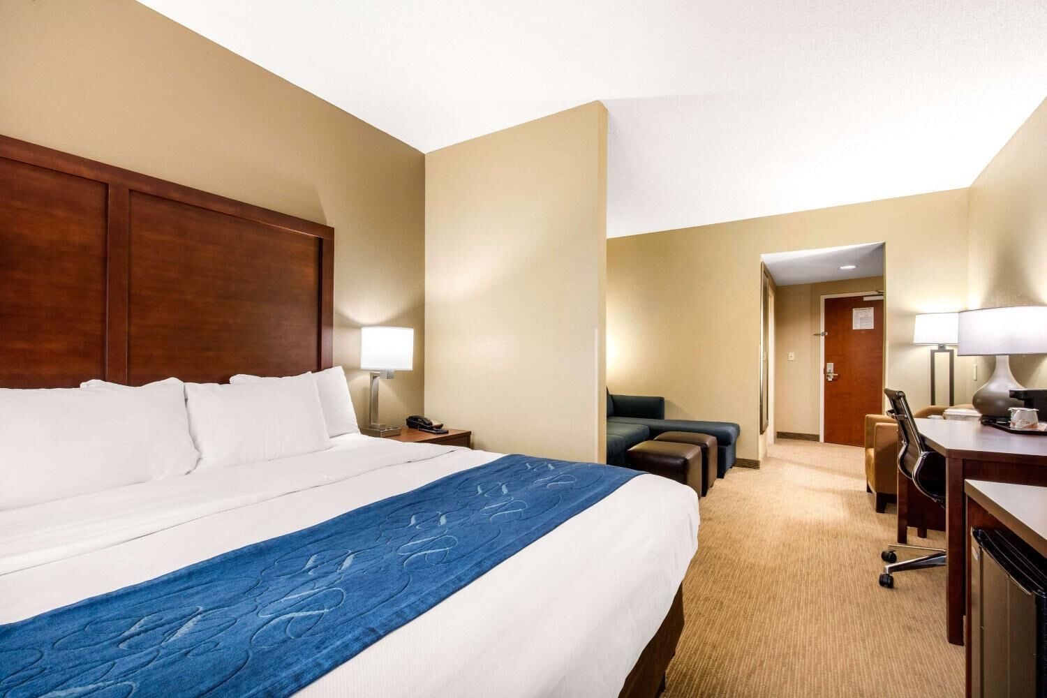 desk, iron/ironing board, free wifi, bed sheets