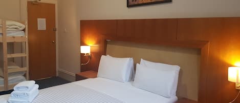Vierbettzimmer