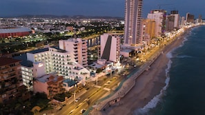 Aerial view - Coral Island Hotel (Mazatlán)