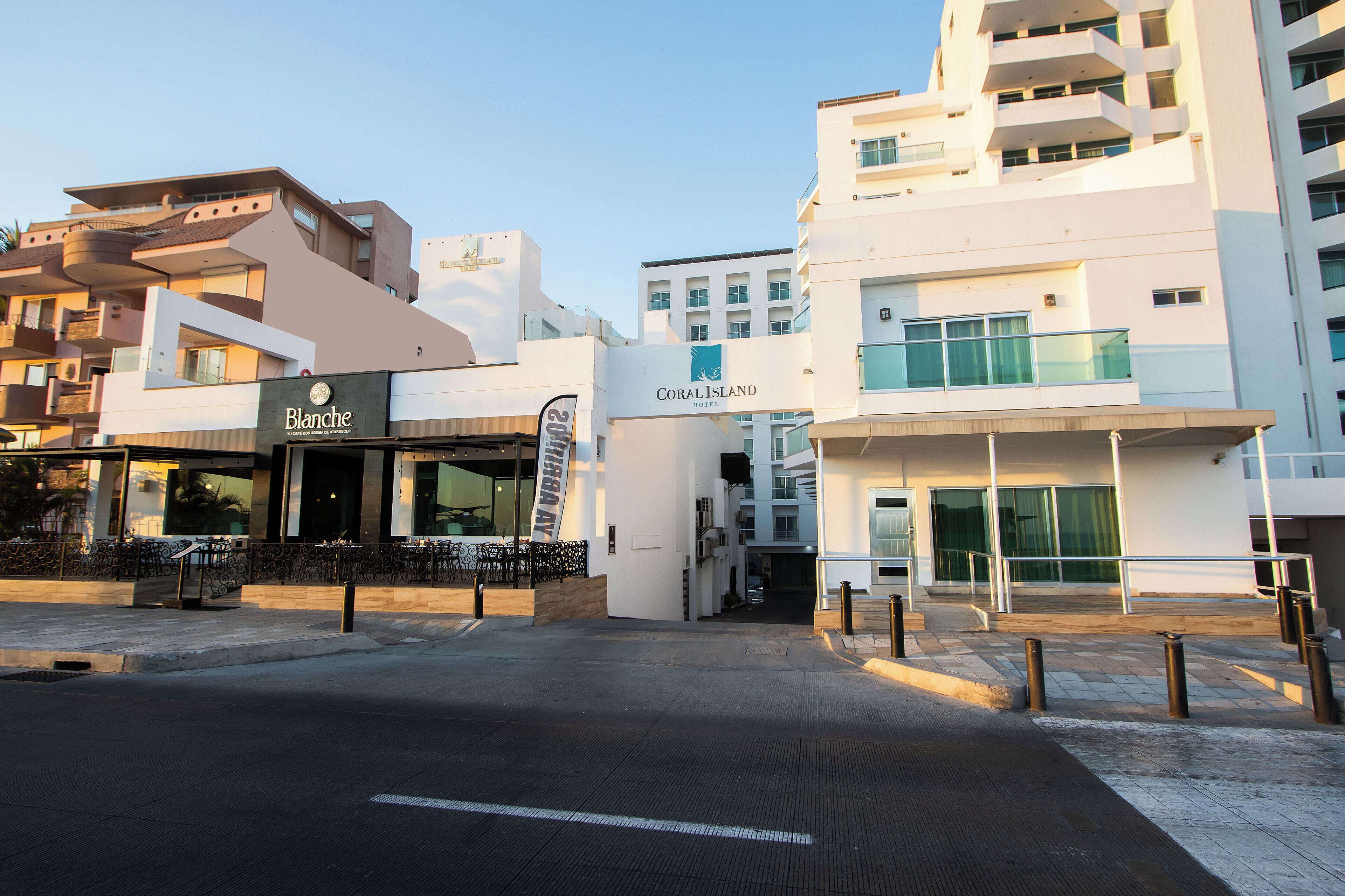 Foto - Coral Island Beach View Hotel